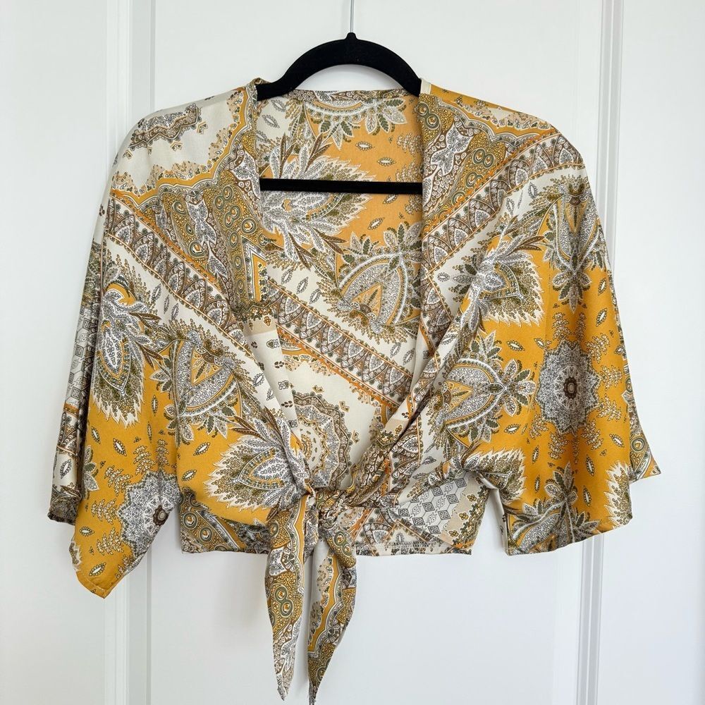 UNBRANDED | Paisley Tie-Front Crop Top